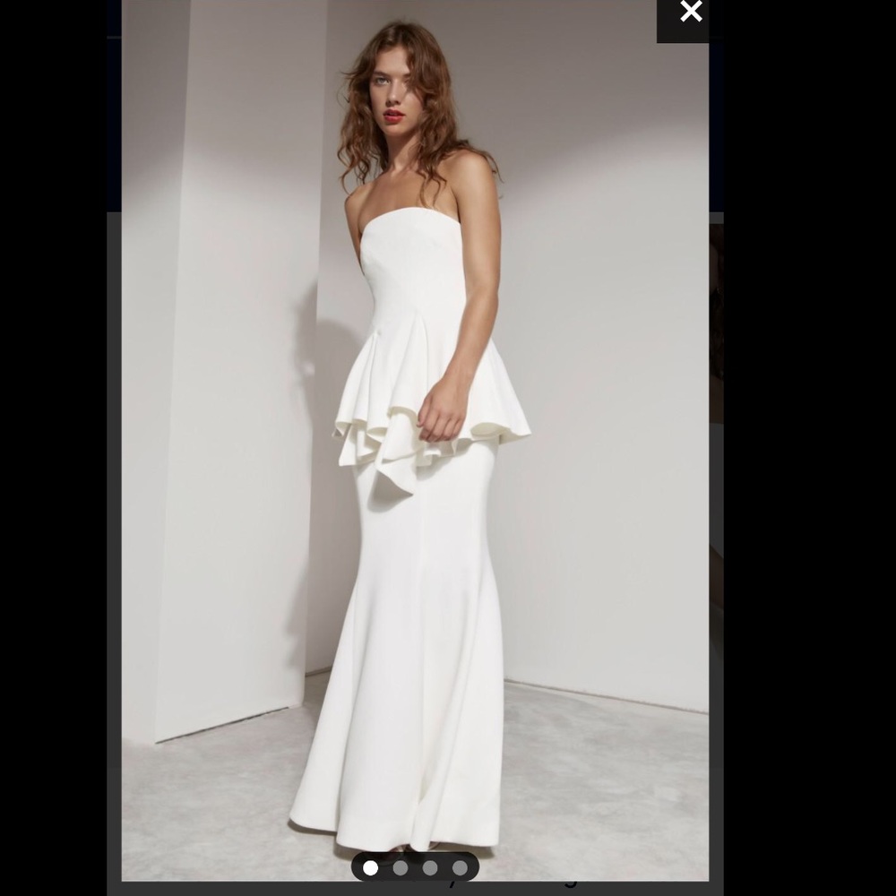 White maxi trumpet strapless dress